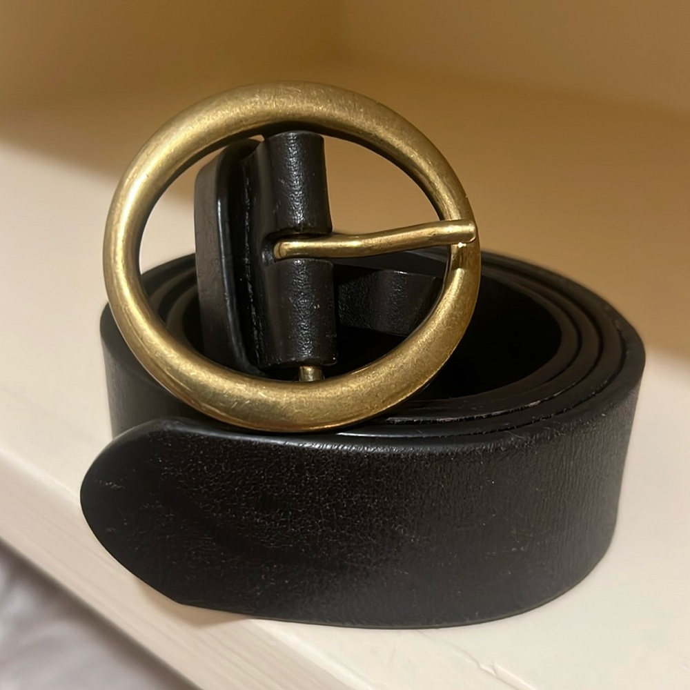 Aritzia Brand - WILFRED FREE CLASSIC BLACK BELT